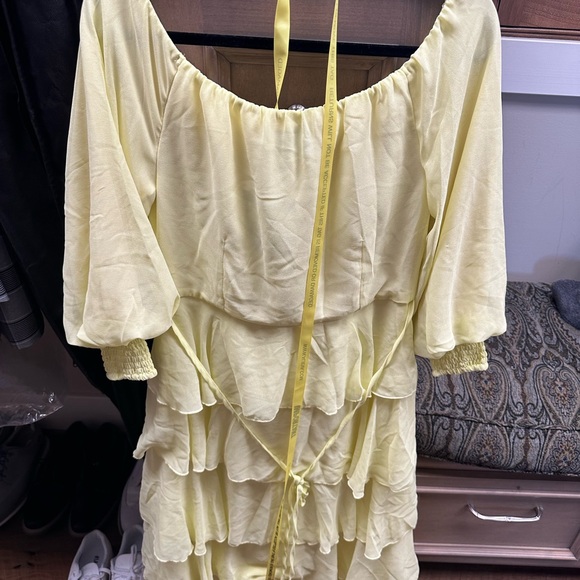 DORRA FLORAL CHIFFON DRESS (YELLOW) - Picture 3 of 3